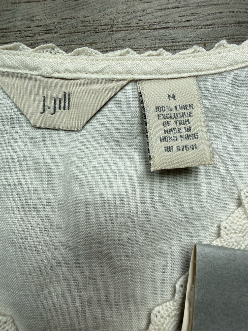 J. Jill Blouse Women M Ivory New Linen Crochet Trim Button Front V-Neck 7218 - Picture 2 of 5